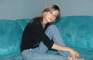 18 year old girl Kristina gets on top while giving her virginity away